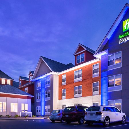 Holiday Inn Express Mystic By Ihg Dış mekan fotoğraf
