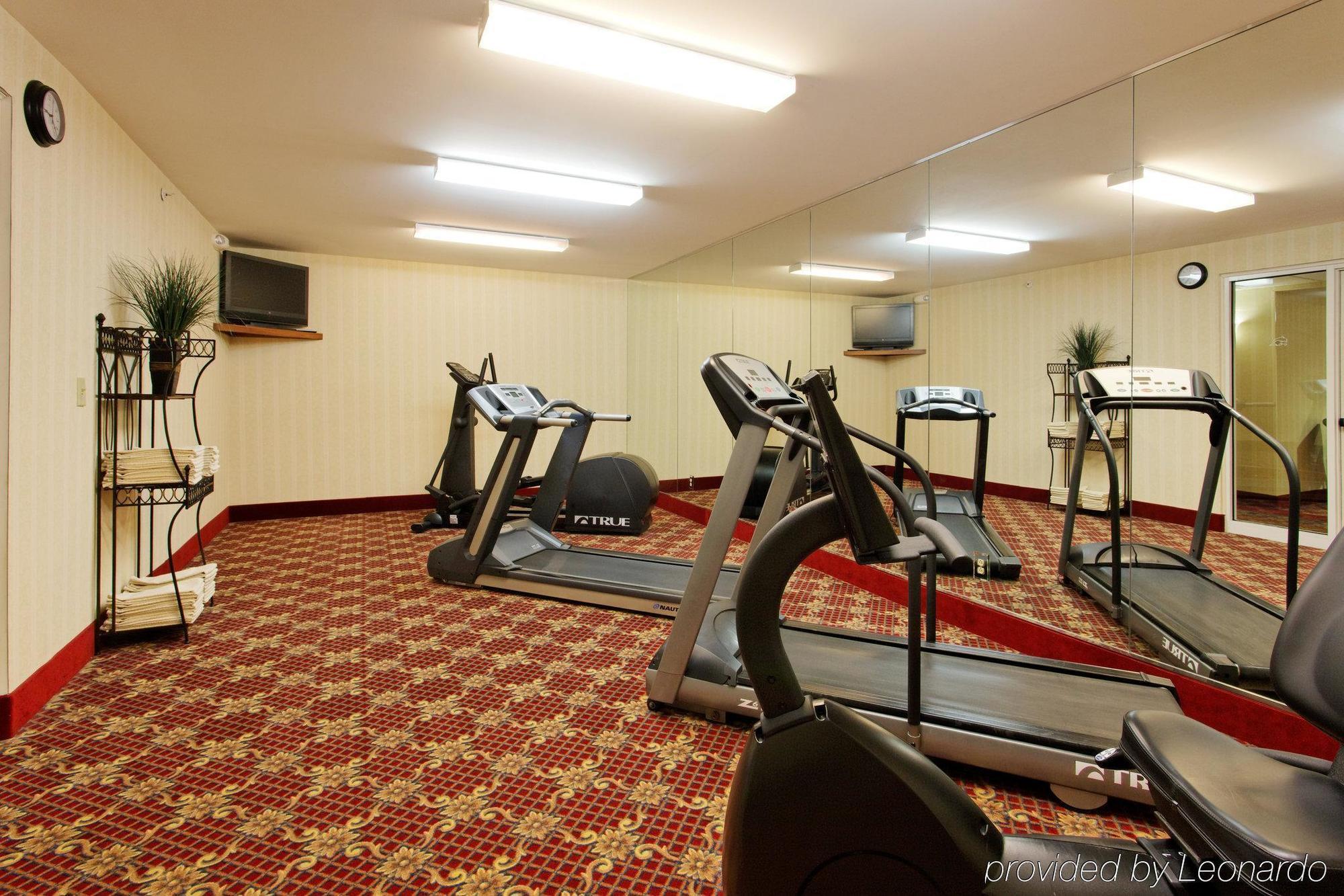 Holiday Inn Express Mystic By Ihg Konforlar fotoğraf
